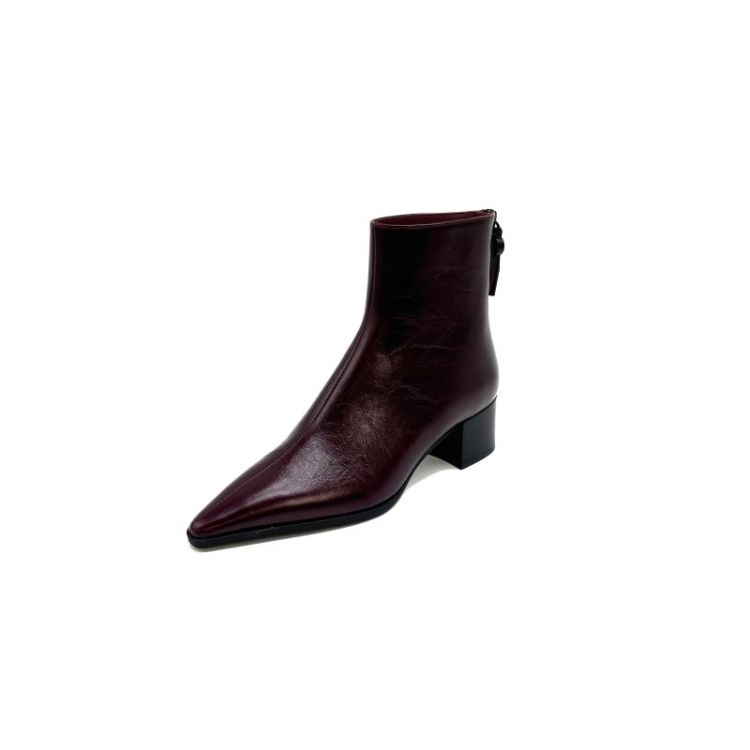 65Q7 leder