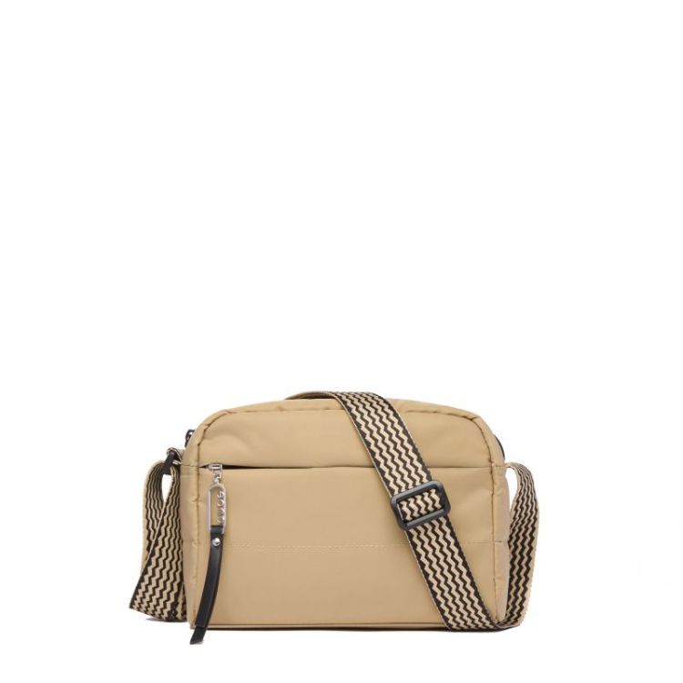 101CS01 beige