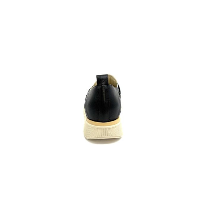 6967 leder