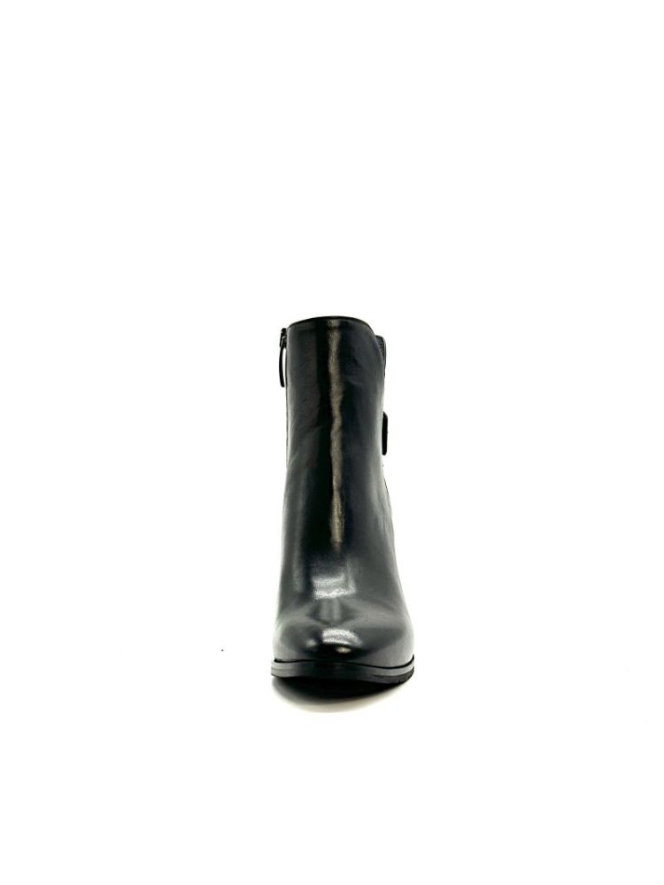 8536 leder